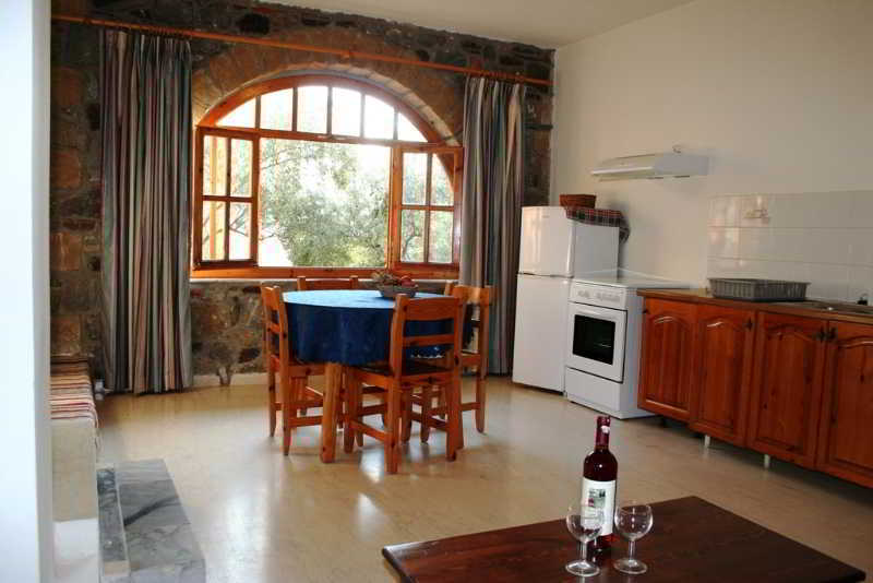 Nikas Rooms & Apartments Stoúpa Exterior foto